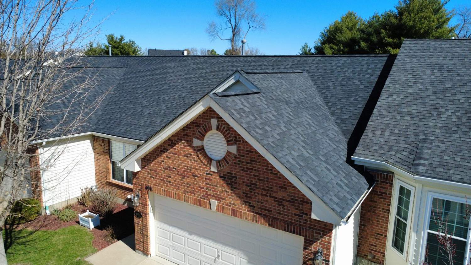 Completed roof on a Franklin County, Missouri home by Emmendorfer Exteriors