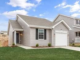 Home with new exterior siding by Emmendorfer Exteriors in Franklin County, Missouri